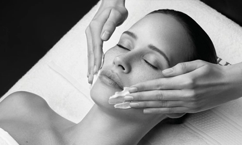 Resurfacing Peeling Fruchtsäurebehandlung