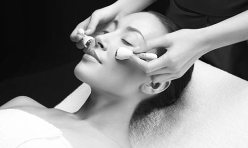 Active Contour / Augenbehandlung